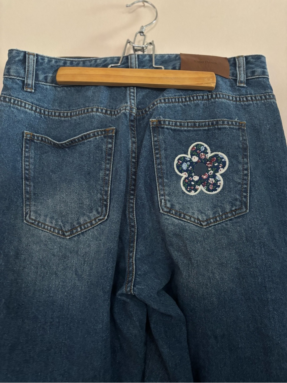 Cider Floral Jeans - Picture 3 of 6